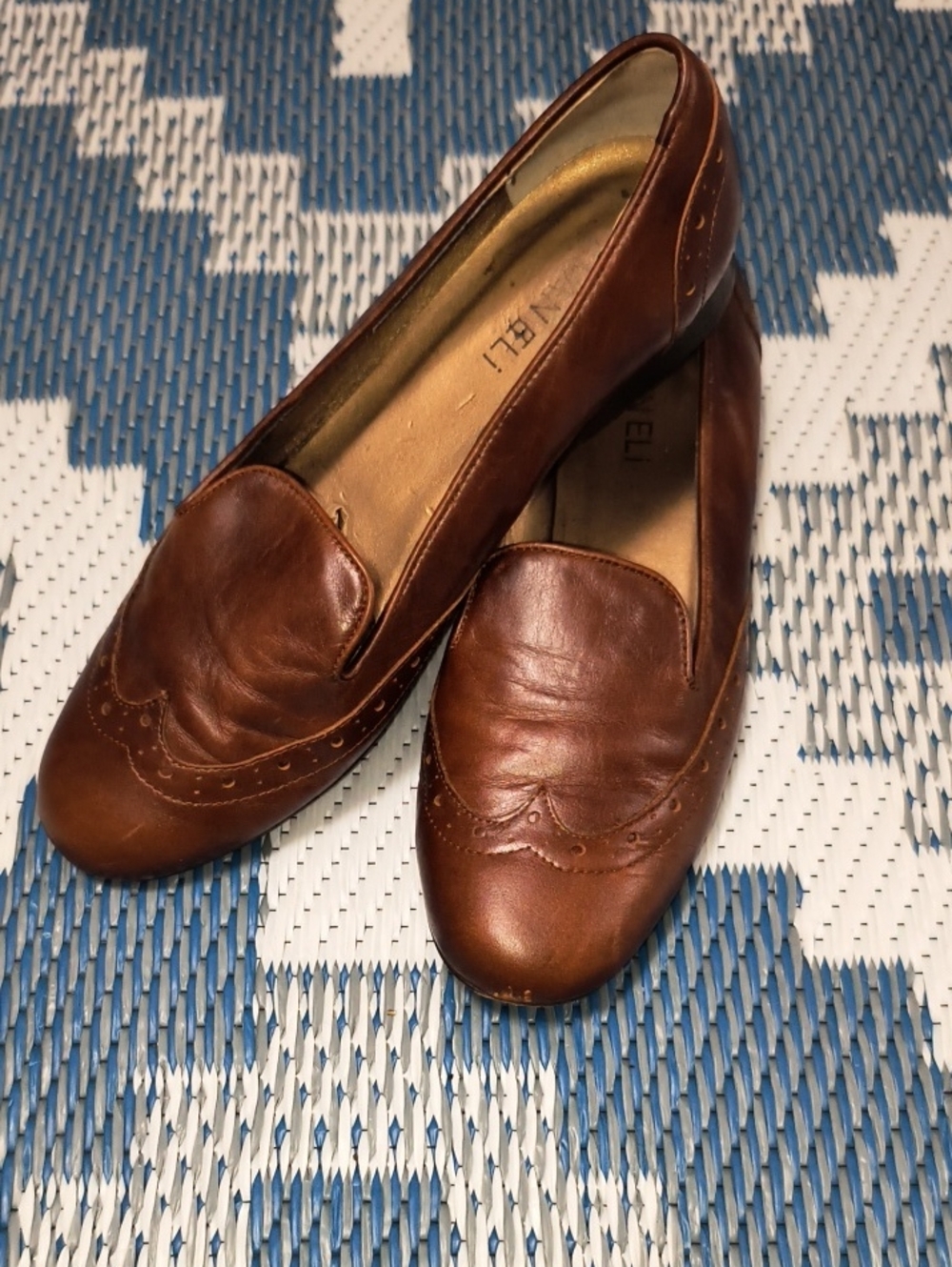 Vero Cuoio Brown Leather Slip-On Loafers